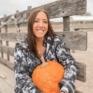 Meet your Posher, Megan